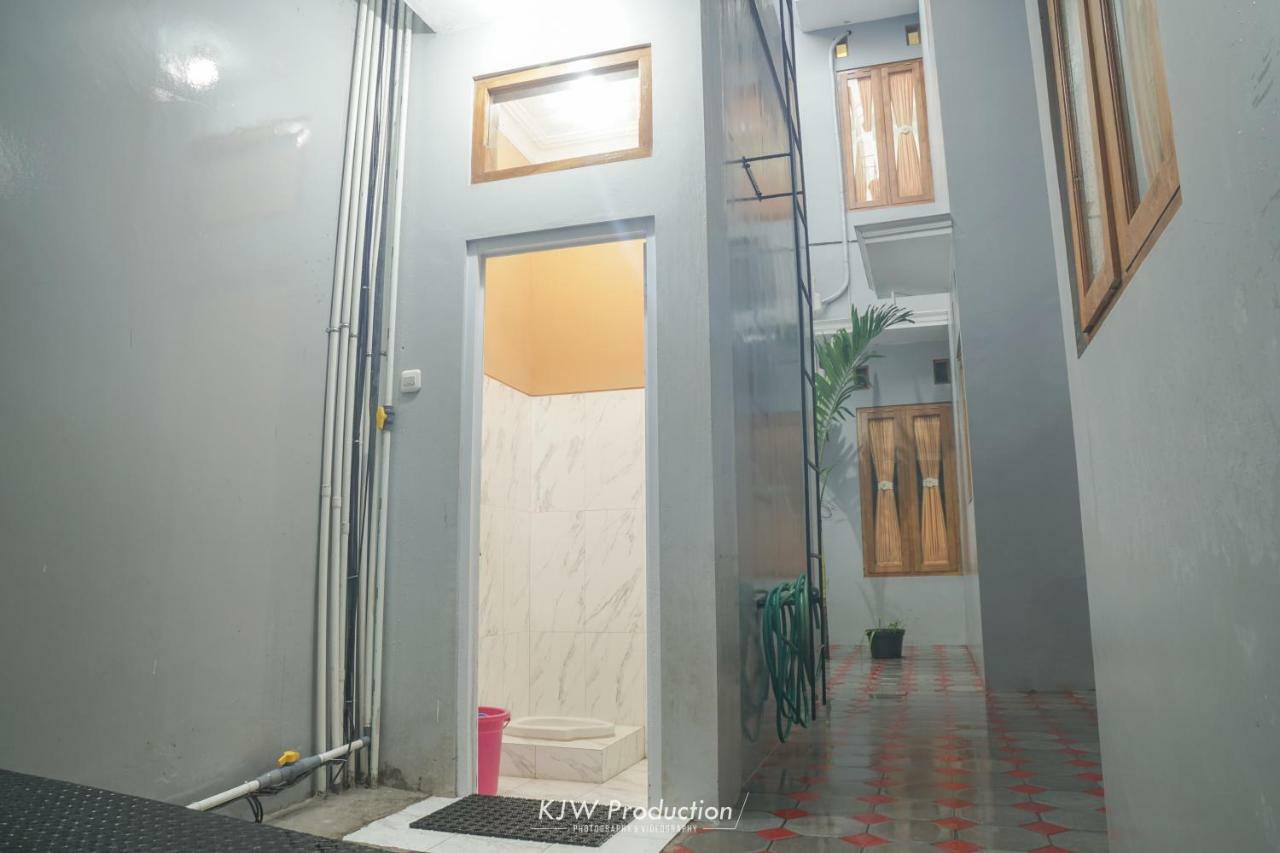 M Stay Guest House Jogja Jogyakarta Zewnętrze zdjęcie