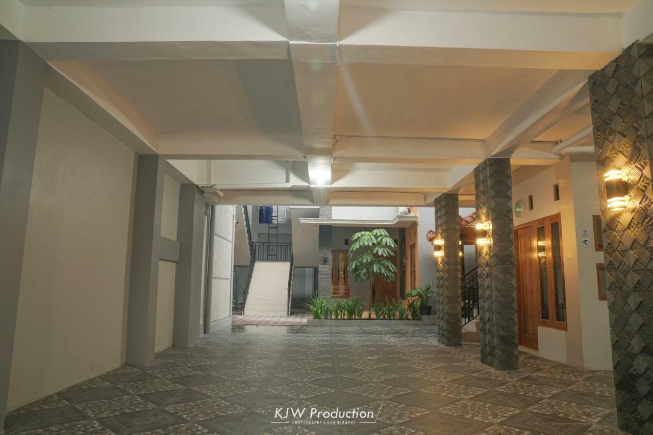 M Stay Guest House Jogja Jogyakarta Zewnętrze zdjęcie