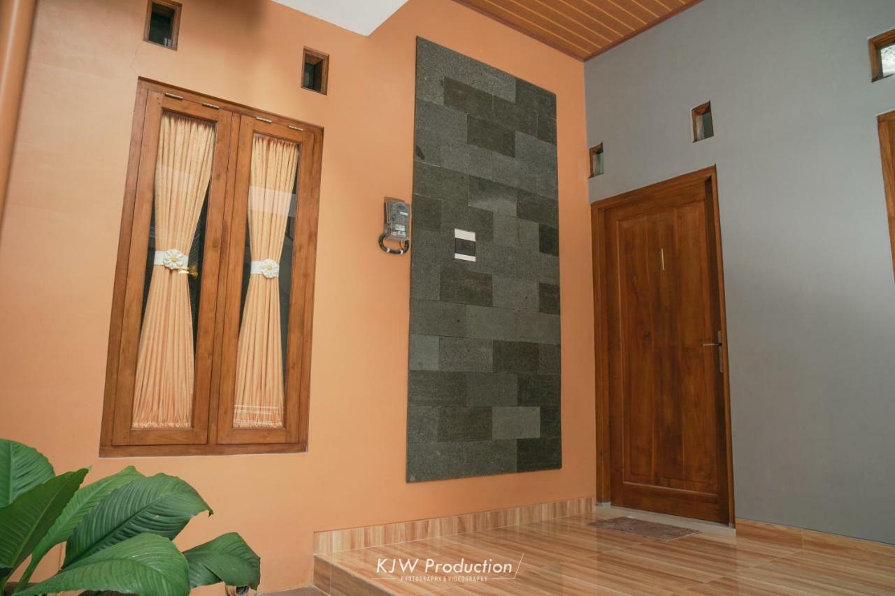 M Stay Guest House Jogja Jogyakarta Zewnętrze zdjęcie
